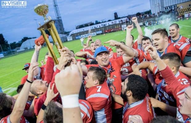 Leon Milosevic winning the Hungarian American Football league in 2016